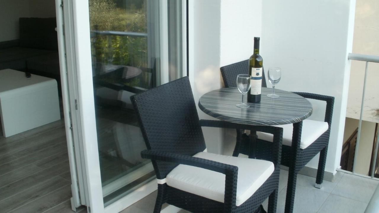 Apartment Nino Gradac  Exterior photo